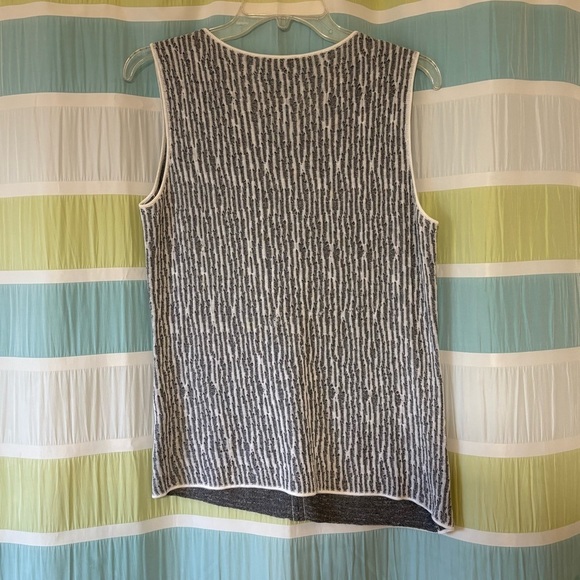 Lafayatte 148 New York Knit Assymetric Sleeveless Top Sz Medium - Picture 4 of 9